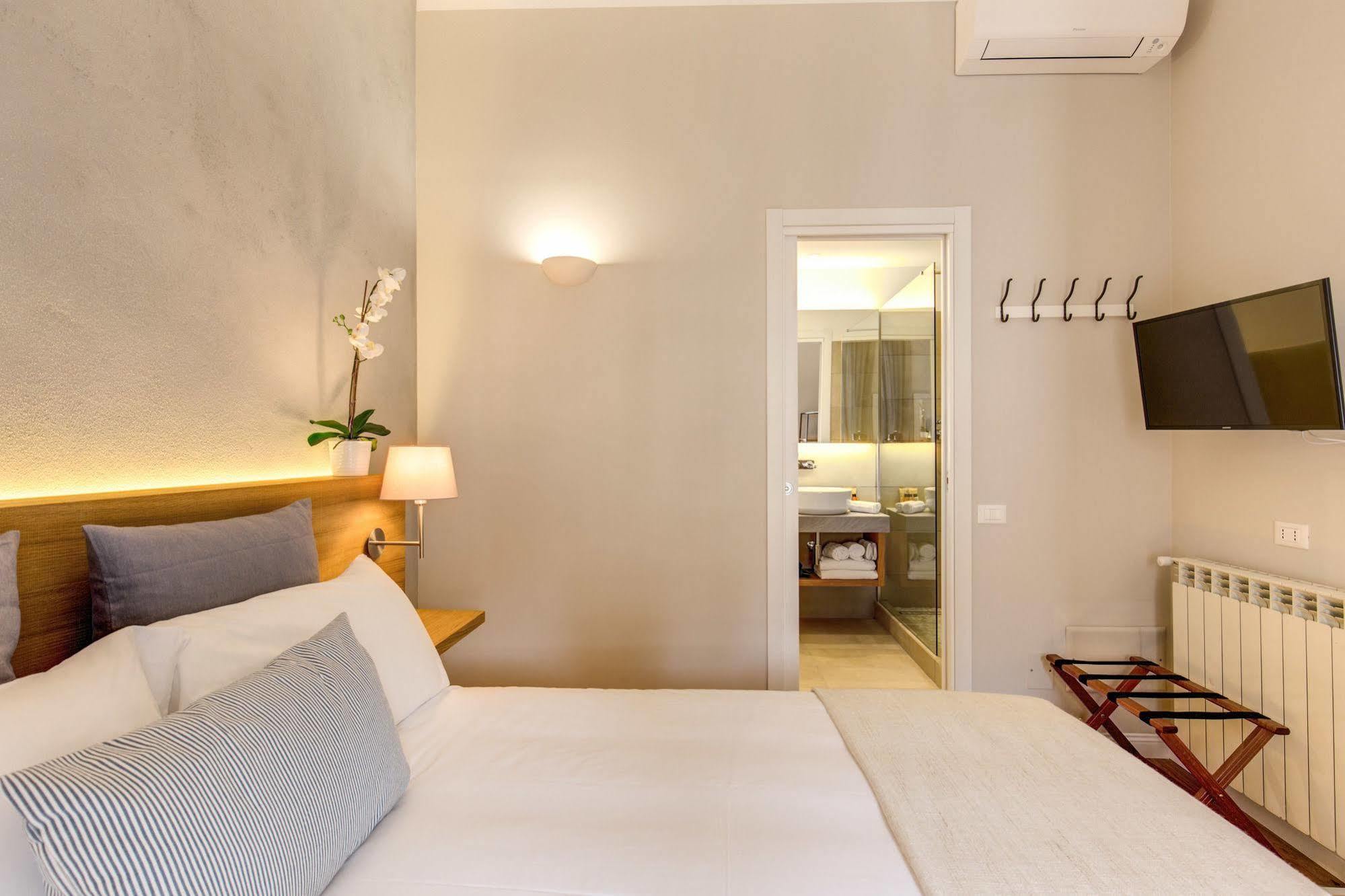 The Spanish Suite Campo De' Fiori Rom Eksteriør billede